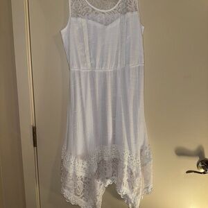 Elegant White Lace Dress